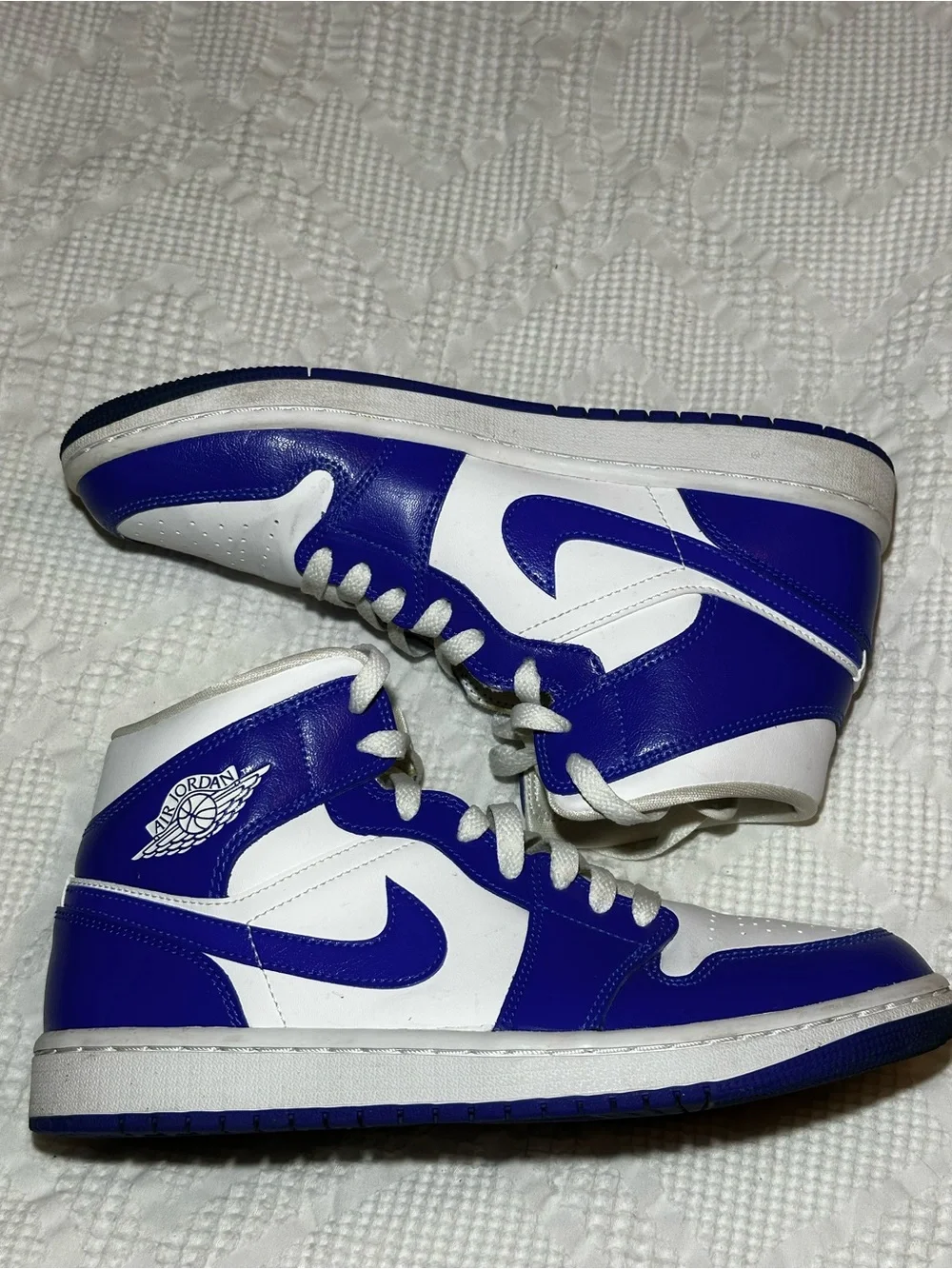 Nike Air Jordan 1 Mid Kentucky Blue Shoes